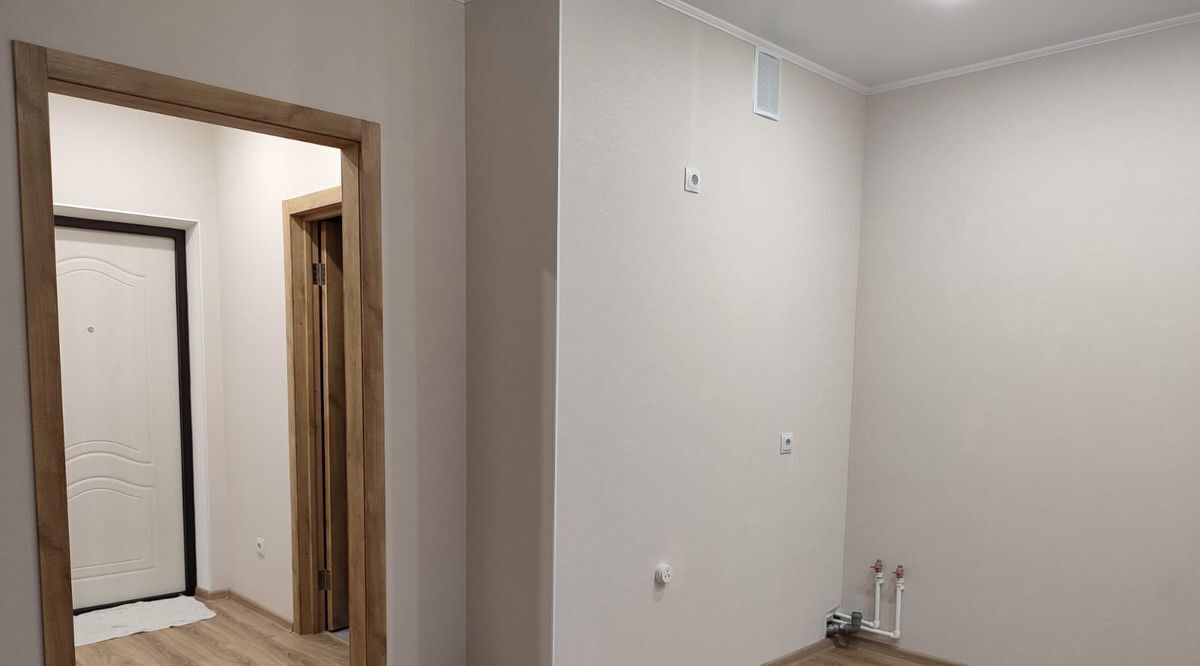 квартира г Краснодар р-н Прикубанский ул Красных Партизан 1/4к 13 фото 10
