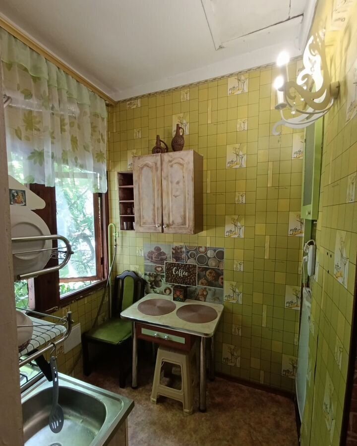 комната г Ялта ул Свердлова 16 фото 12