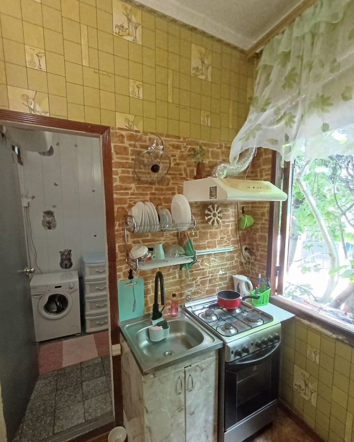 комната г Ялта ул Свердлова 16 фото 13