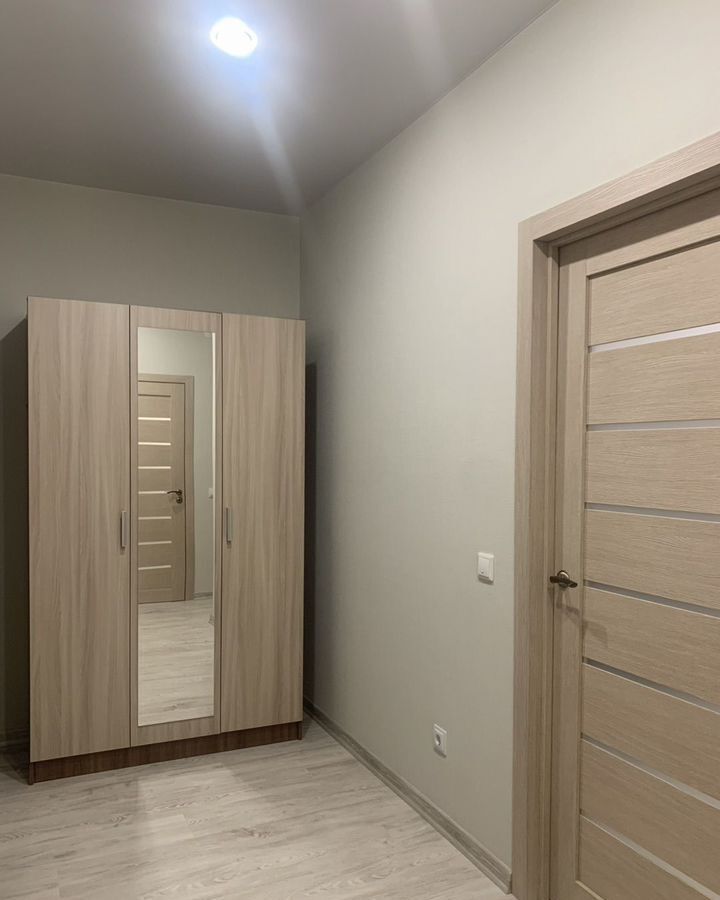 квартира г Калининград р-н Ленинградский ул Суздальская 20к/3 фото 13