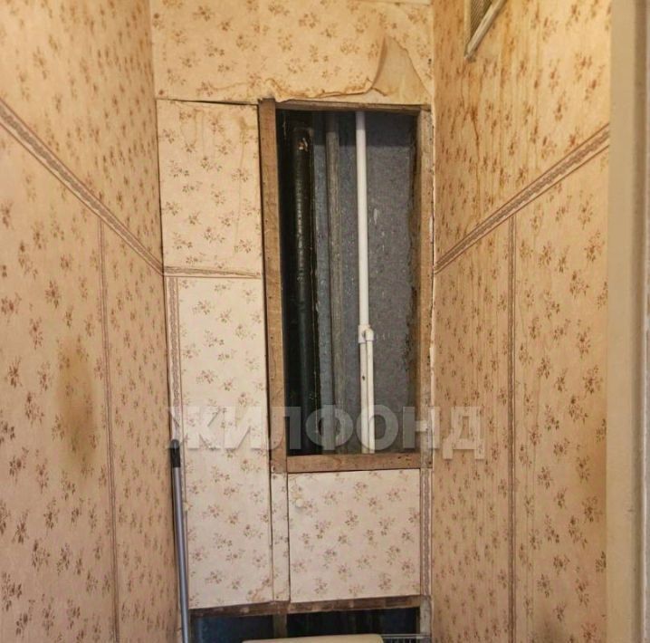 квартира г Тольятти р-н Автозаводский ул Дзержинского 77 фото 12