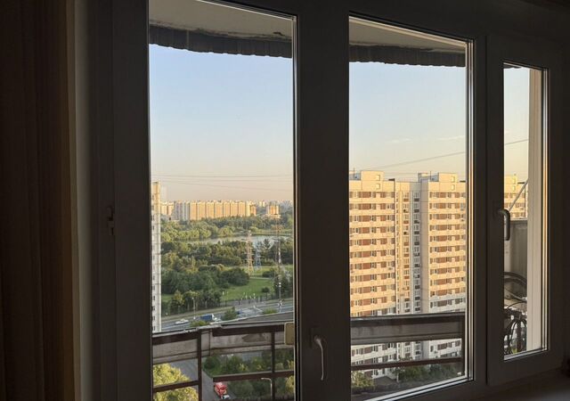 метро Марьино проезд Батайский 59 муниципальный округ Марьино фото