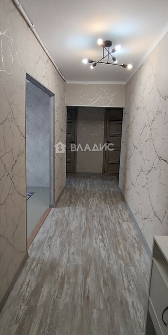 квартира г Тобольск мкр 7а 14а фото 4