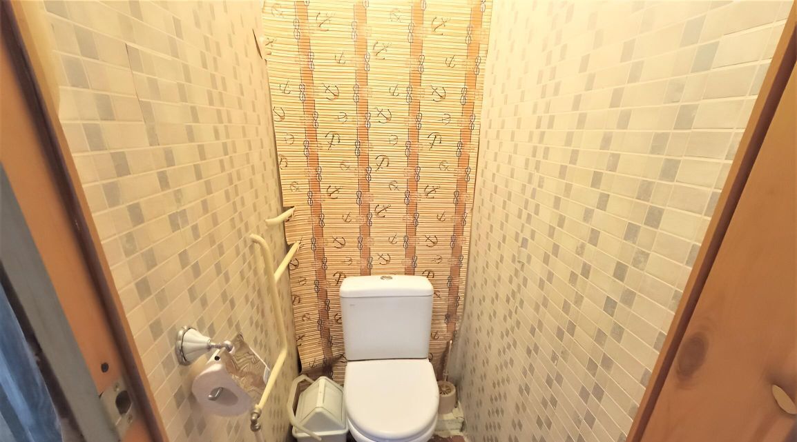 квартира г Волгоград р-н Дзержинский ул Космонавтов 45а фото 16