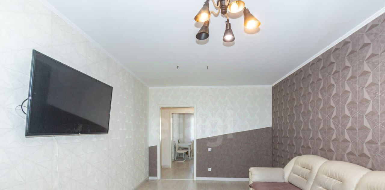 квартира г Омск р-н Центральный ул Завертяева 18/5 фото 4