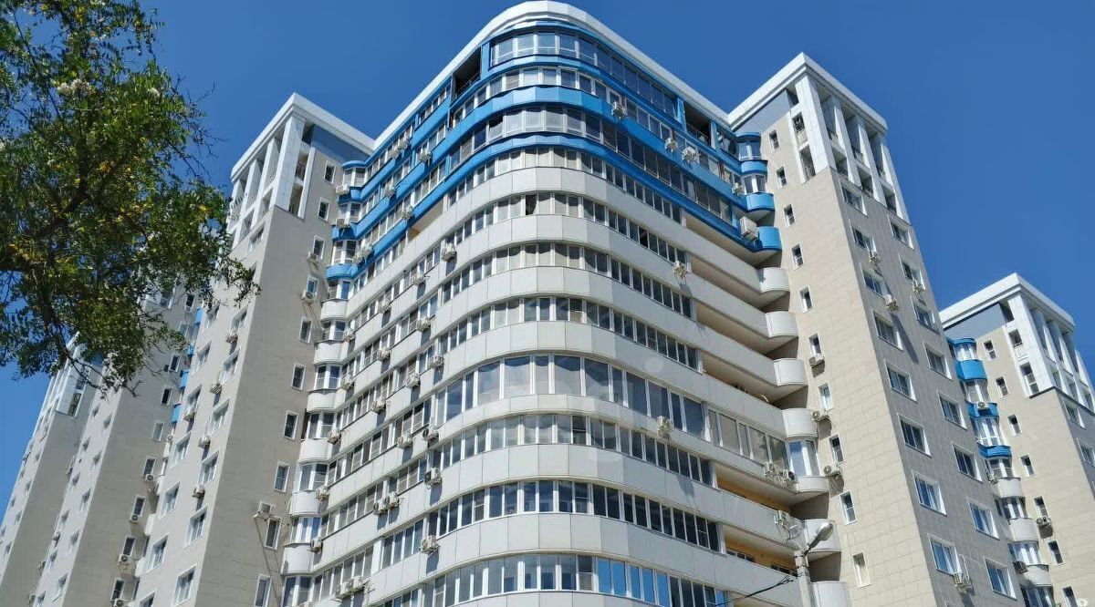 квартира г Астрахань р-н Кировский ул Набережная Приволжского затона 4 фото 2