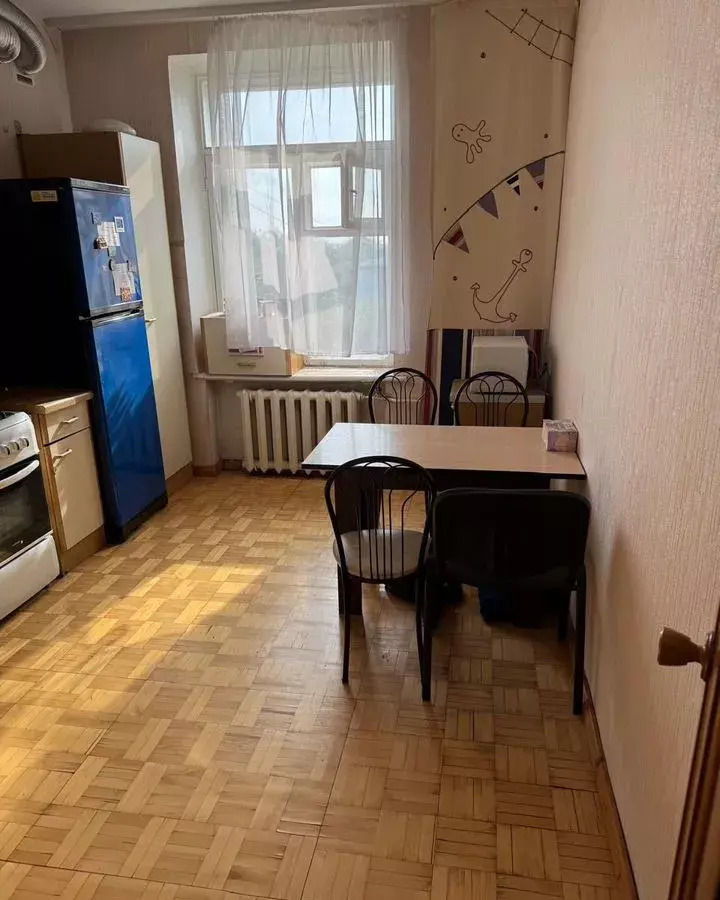 комната г Ижевск р-н Первомайский Центральный ул Коммунаров 223 фото 3