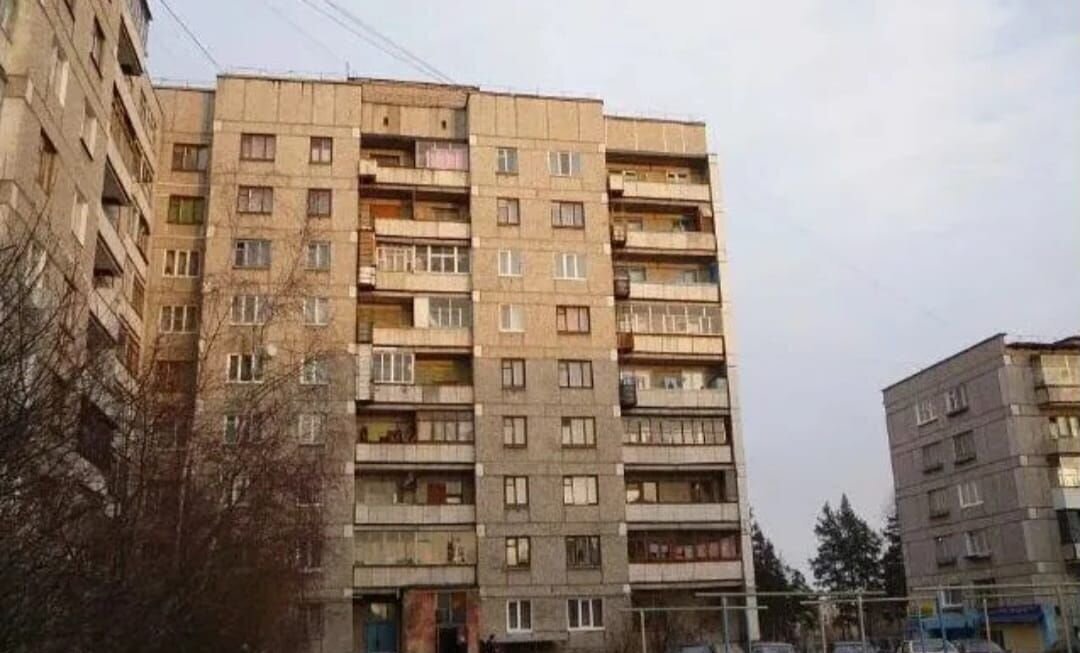 квартира г Краснотурьинск ул Рюмина 21 фото 1