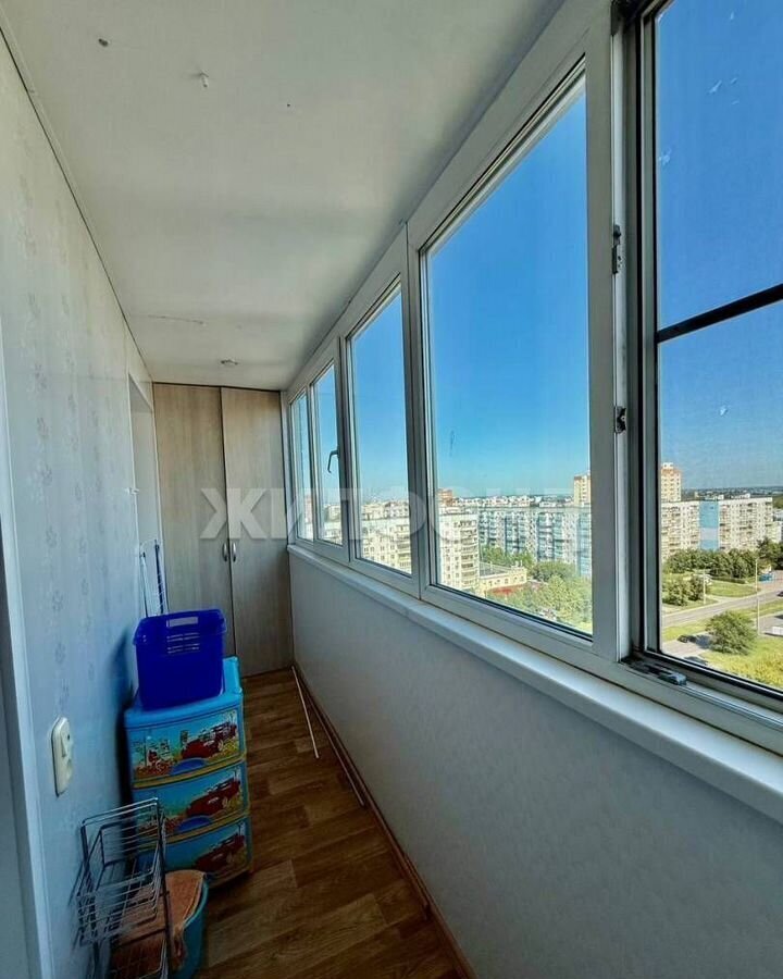 квартира г Тольятти р-н Автозаводский 19 квартал ул Автостроителей 7 фото 14