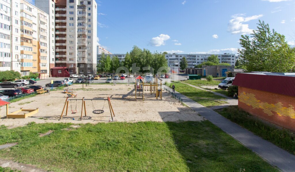 квартира г Тобольск 36, 10-й микрорайон фото 2