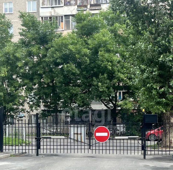 квартира г Екатеринбург ул Старых Большевиков 50 Проспект Космонавтов фото 11