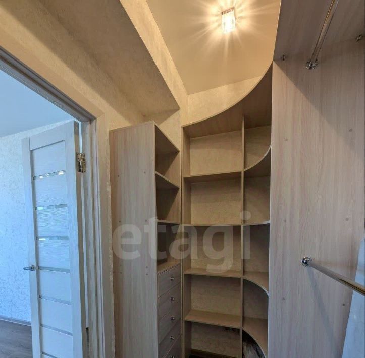 квартира г Кемерово р-н Заводский ул Сибиряков-Гвардейцев 28а фото 14