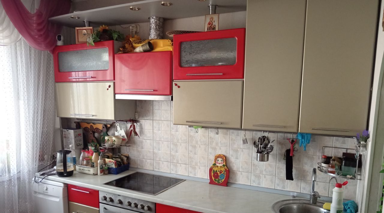 квартира г Омск р-н Кировский ул Дмитриева 1/3 Кировский АО фото 7