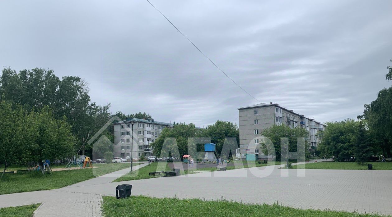 квартира г Омск р-н Кировский ул Волгоградская 12а Кировский АО фото 15