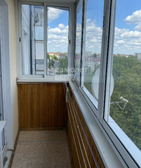 квартира г Брянск рп Радица-Крыловка Бежицкий район ул 3 Интернационала 14 фото 6