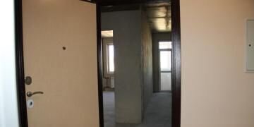 квартира г Тольятти р-н Автозаводский ул Фрунзе 2в фото 2
