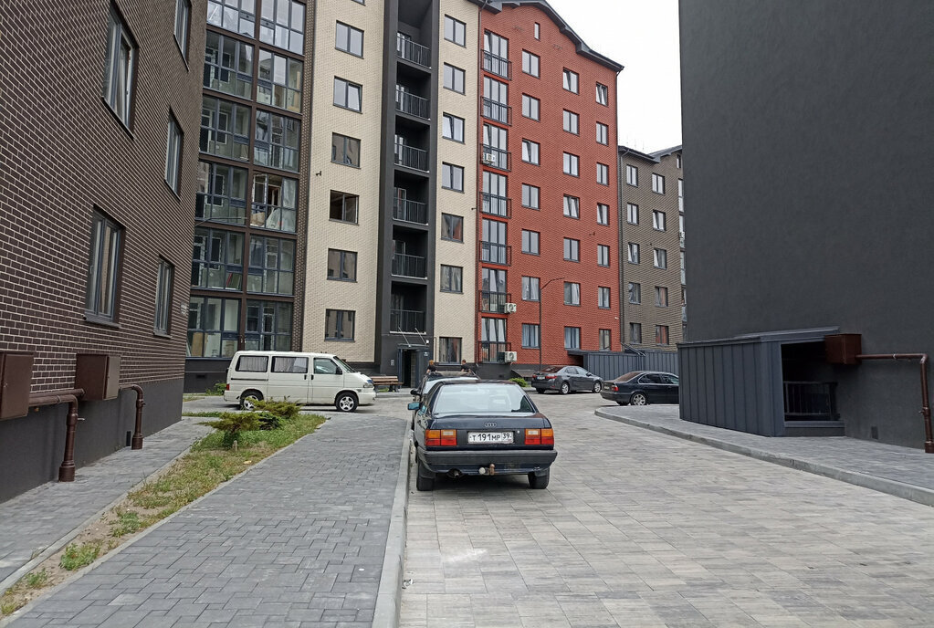 квартира г Пионерский ул Октябрьская 2к/1 фото 3