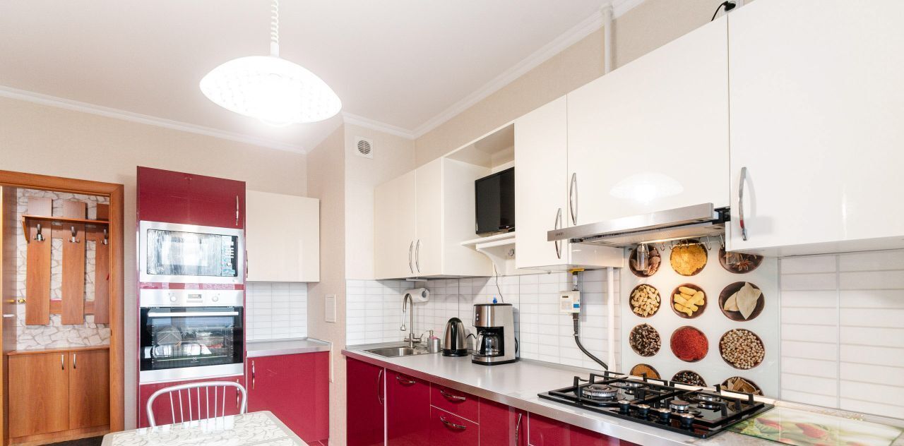 квартира г Омск р-н Центральный ул 21-я Амурская 43 Центральный АО фото 8