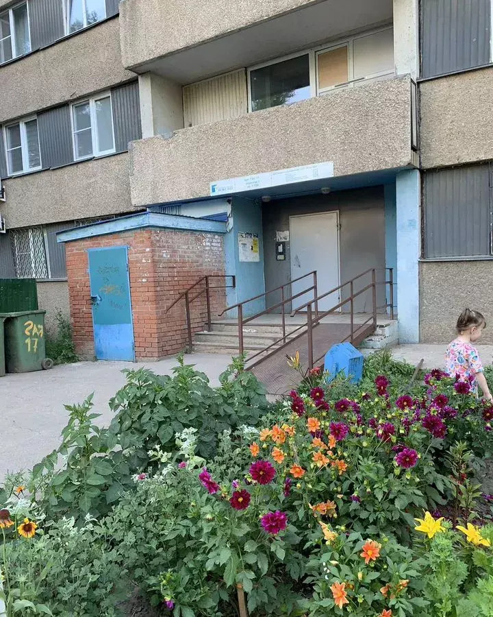 комната г Тольятти р-н Автозаводский 12-й квартал б-р Гая 17 фото 12