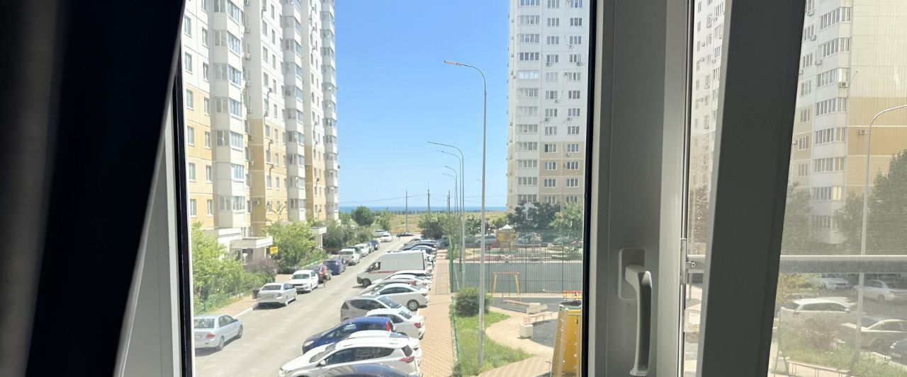 квартира г Новороссийск р-н Южный ул Бориса Пупко 8 фото 3