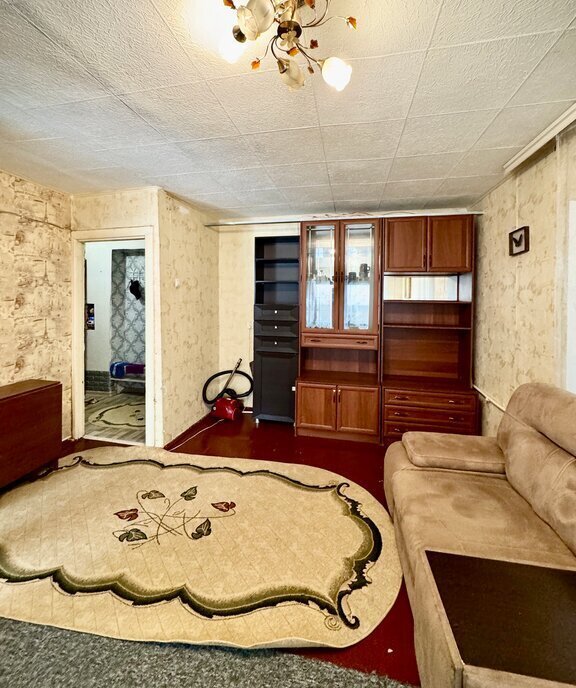 квартира г Волгоград р-н Кировский ул им. Курчатова 14 фото 1