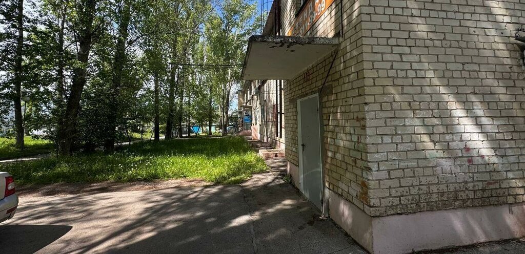 офис г Тольятти р-н Комсомольский ул Полевая 28 фото 3