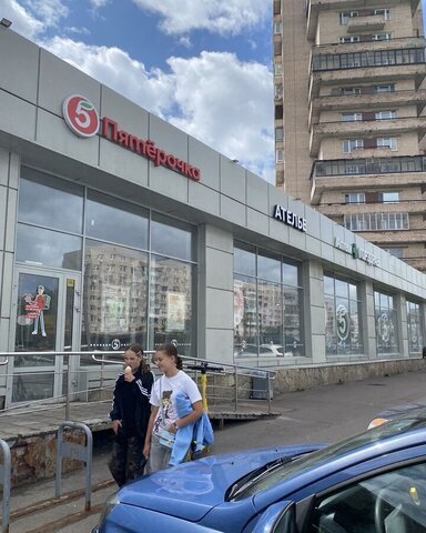 свободного назначения метро Проспект Славы пр-кт Славы 15 фото
