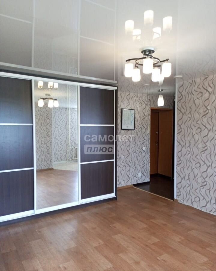 квартира г Киров р-н Октябрьский ул Физкультурников 18 фото 16