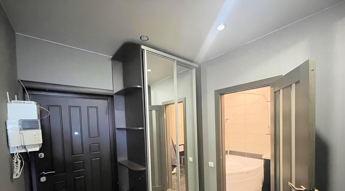 квартира г Омск р-н Кировский пр-кт Комарова 17к/3 Кировский АО фото 11