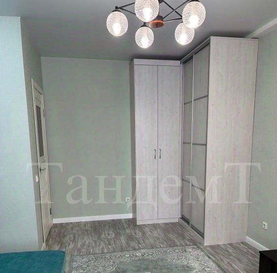 квартира г Омск р-н Центральный ул 21-я Амурская 25 фото 7