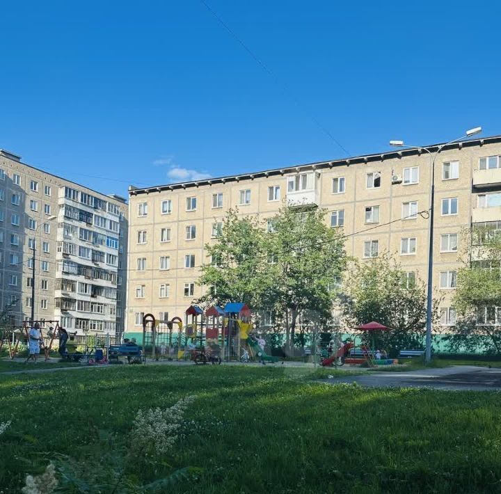 квартира г Нижний Тагил р-н Дзержинский ул Зари 33 фото 4