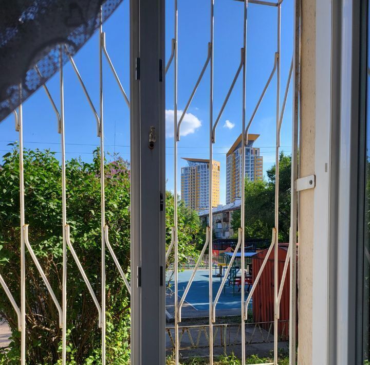 квартира г Красноярск р-н Советский ул Аэровокзальная 8а фото 17