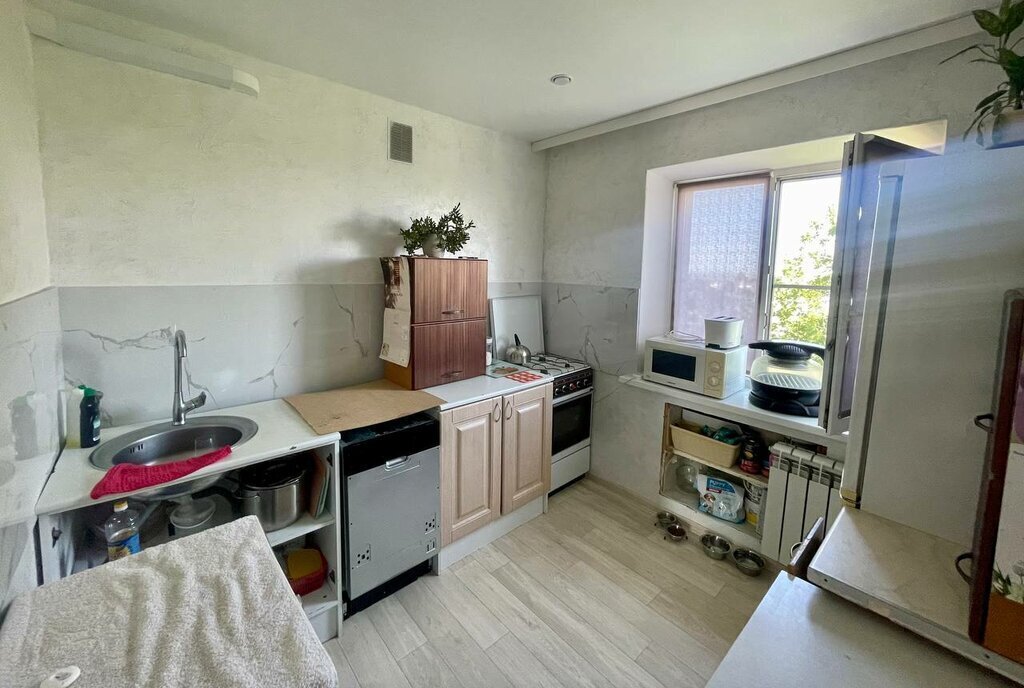 квартира г Волгоград р-н Советский ул Казахская 19/1 фото 6