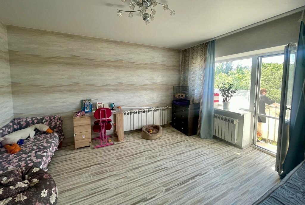 квартира г Волгоград р-н Советский ул Казахская 19/1 фото 3