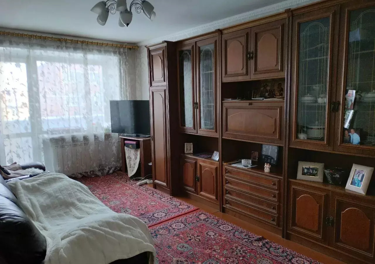 квартира г Прокопьевск р-н Зенковский ул Черных 18а фото 4