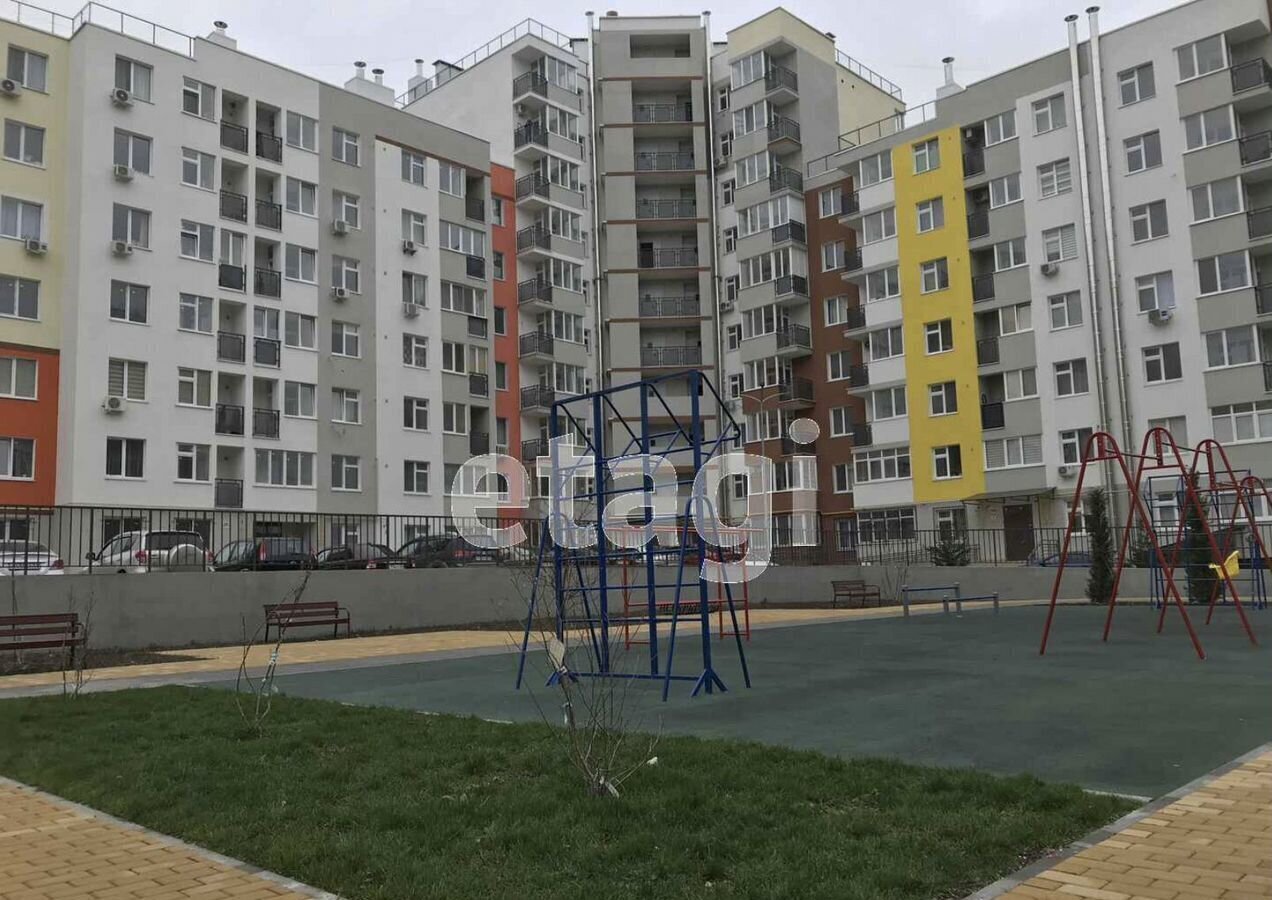 квартира г Симферополь р-н Центральный ул Батурина 185 фото 8