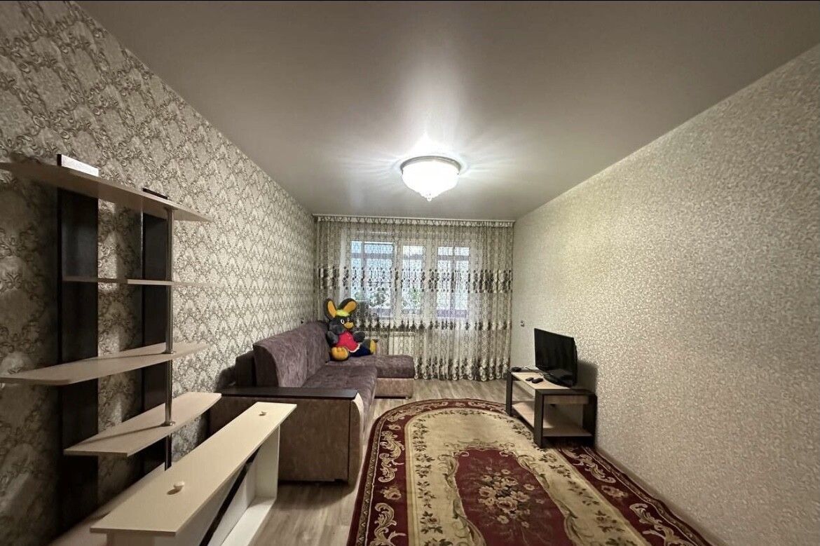 квартира г Бор ул Чугунова 10 фото 4