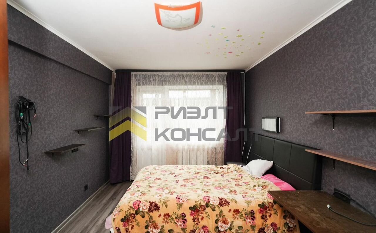 квартира г Омск р-н Кировский ул Путилова 8 3-й мкр-н фото 7