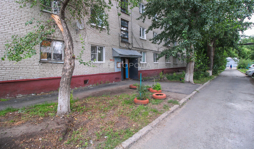 квартира г Барнаул р-н Октябрьский ул Западная 1-я 55к/2 фото 4