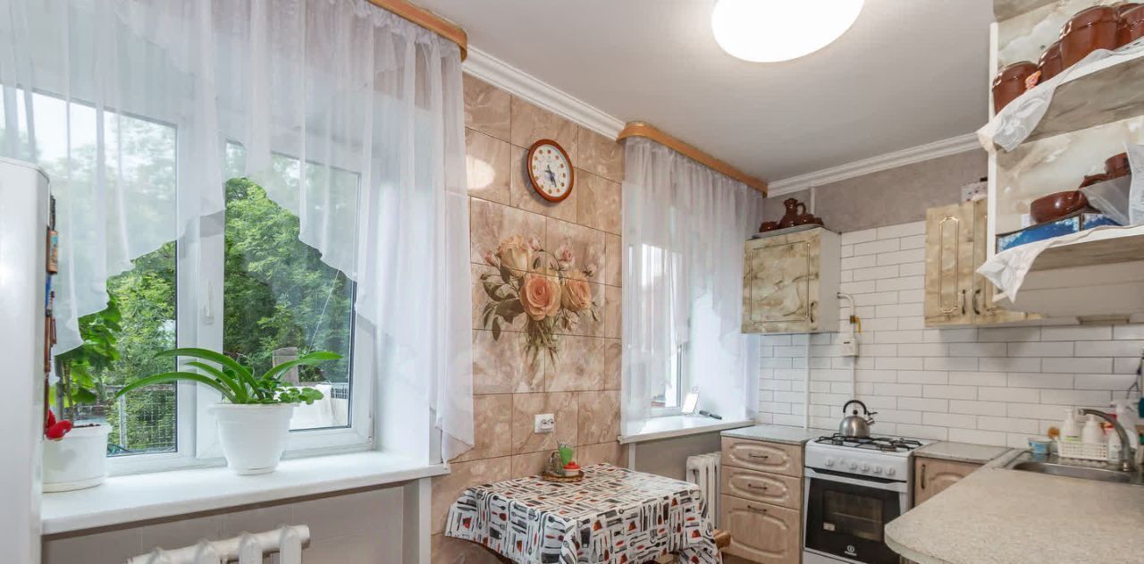квартира г Омск р-н Центральный ул 22 Партсъезда 6а фото 7