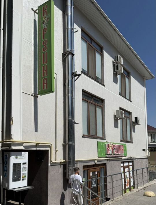 квартира г Симферополь р-н Центральный ул Трубаченко 12б фото 8