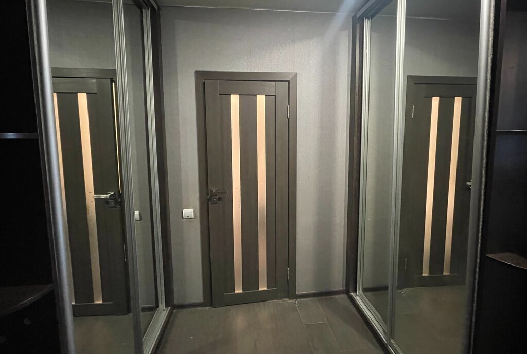квартира г Омск пр-кт Комарова 17к/3 Кировский АО фото 13