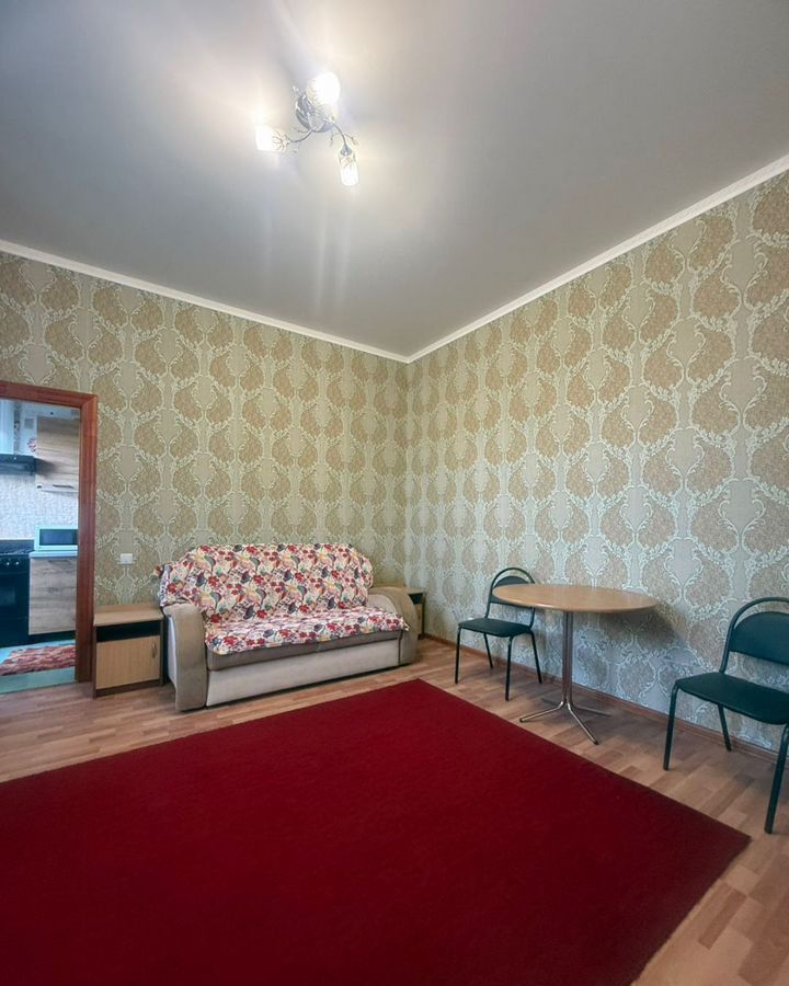 квартира г Симферополь р-н Железнодорожный ул Хайри Эмир-заде 17 фото 1