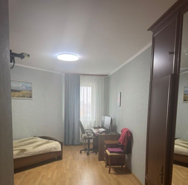 квартира г Пермь р-н Дзержинский ул Окулова 62 фото 14