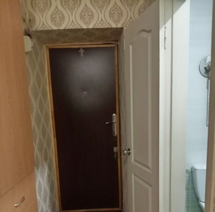 квартира г Саратов р-н Фрунзенский ул им Емлютина Д.В. 44а фото 11