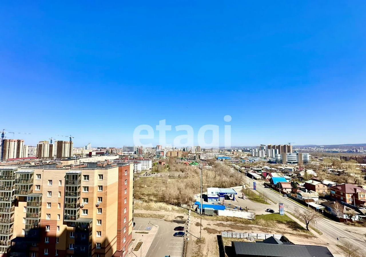 квартира г Красноярск р-н Центральный ул Березина 82 фото 8
