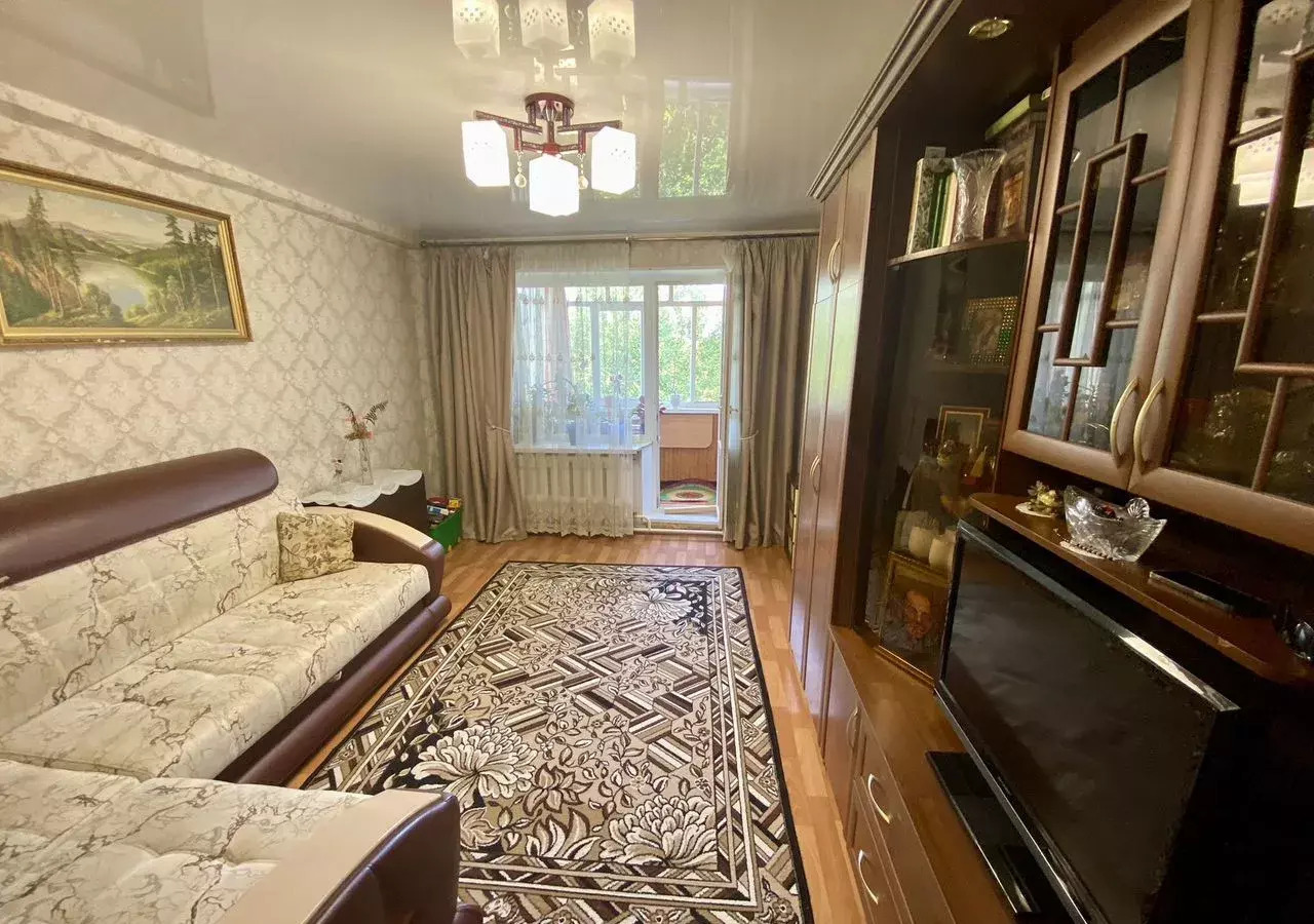 квартира г Сургут р-н Центральный ул Бажова 24 Сургут, Тюменская обл. фото 3