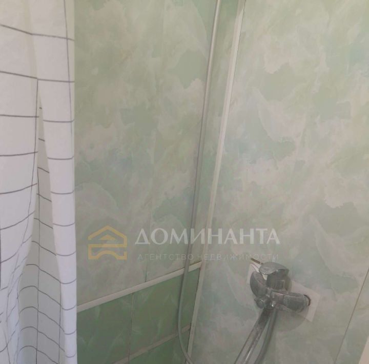 квартира г Смоленск р-н Промышленный ул Маршала Соколовского 18к/2 фото 5