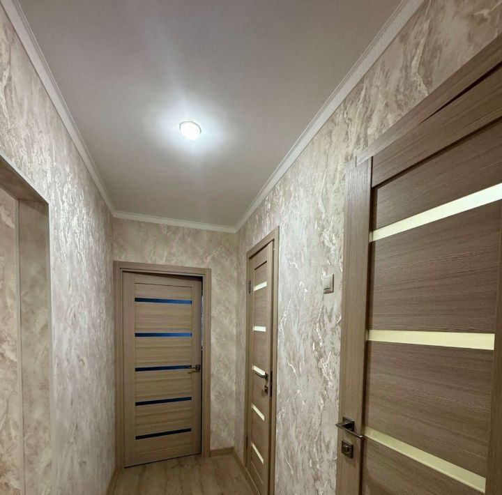 квартира г Старый Оскол мкр Королева 12 фото 6