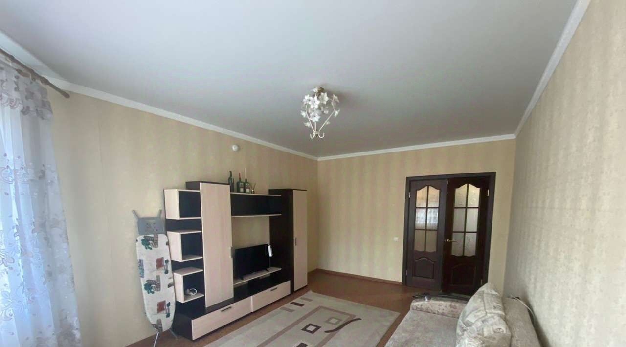 квартира г Старый Оскол Дубрава 3 кв-л, 37 фото 7